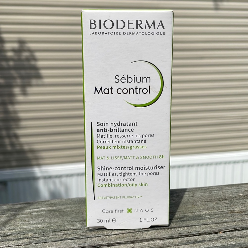 ⚜️Bioderma Shine Control Moisturizer! NWT!